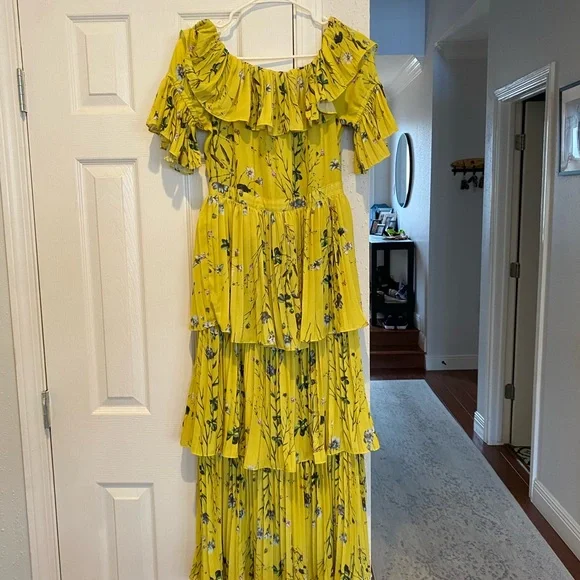 OPT Few Moda Tiered Floral Yellow Dress - Off Shoulder Maxi - Wedding Guest - Picture 2 of 4